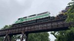 WE 6986 crosses Cascade Locks.